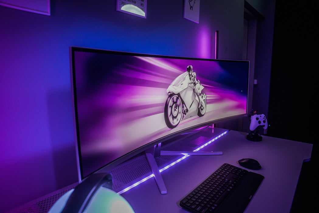 EAN 8712581801663 - Philips Evnia 8000 49M2C8900/00 pantalla para PC 124,2 cm (48.9") 5120 x 1440 Pixeles Dual QHD QD-OLED Bl imagen 13