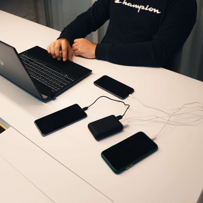 EAN 8427542120904 - Ksix BXBA10000SM02 batería externa Polímero de litio 10000 mAh Negro imagen 4