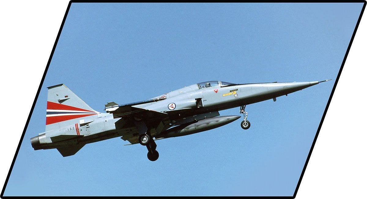 EAN 5902251058586 - COBI Northrop F-5A Freedom Fighter imagen 10