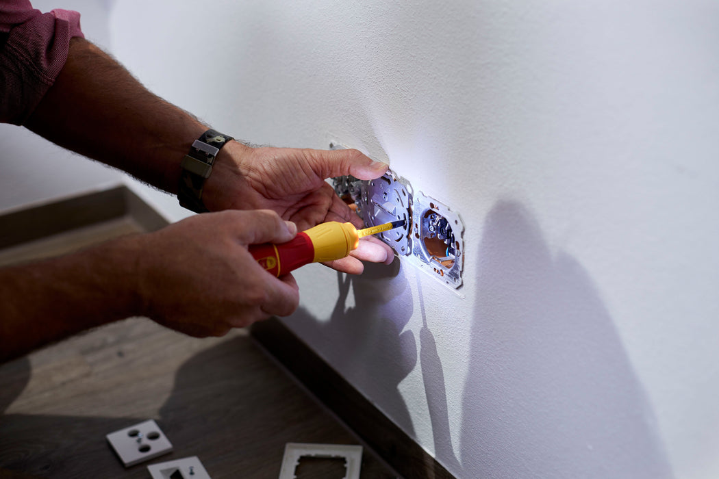 EAN 4010995443184 - Wiha 44318 destornillador eléctrico y llave de impacto Rojo, Amarillo imagen 5