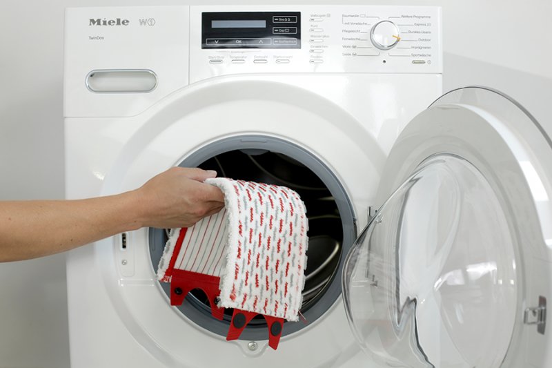 EAN 4023103212022 - Vileda Ultramax XL Box fregona Seca y húmeda Microfibra Negro, Rojo imagen 4