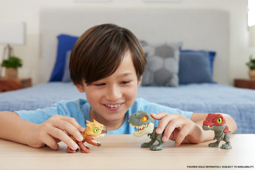 EAN 0194735293506 - Jurassic World JFC88 figura de juguete para niños imagen 2