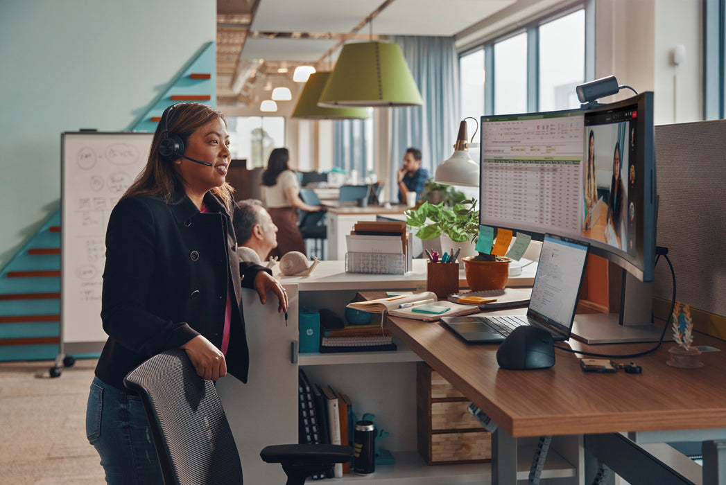 EAN 5715063350898 - HP E45c G5 DQHD Curved Monitor pantalla para PC 113 cm (44.5") 5120 x 1440 Pixeles Dual QHD LCD Negro imagen 10