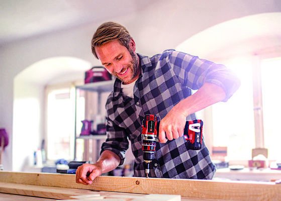 EAN 4006825642483 - Einhell TE-CD 18/50 Li-i BL 1800 RPM 2,35 kg Negro, Rojo imagen 3