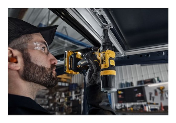 EAN 5035048797679 - DeWALT DCF403NT-XJ remachadora eléctrica Negro, Amarillo 2.4,3.2,4,4.8 mm 10000 kN imagen 6