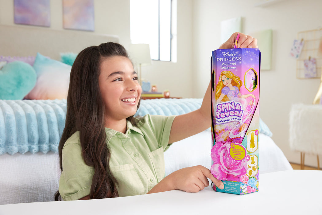 EAN 0194735239689 - Disney Princess HTV86 muñeca imagen 2