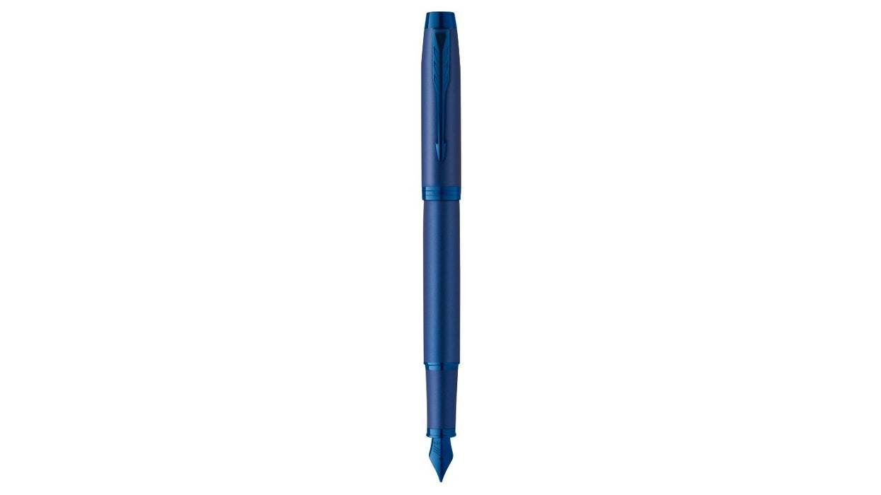 EAN 3026981729645 - Parker IM Monochrome pluma estilográfica Sistema de llenado integrado Azul 1 pieza(s) imagen 1