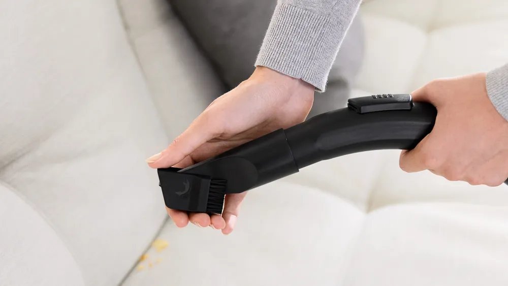 EAN 4242005134120 - Bosch BGC05A220A aspiradora Aspiradora cilíndrica Secar 700 W Sin bolsa imagen 5