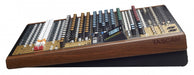 EAN 4907034131266 - Tascam MODEL 16 mezclador DJ 16 canales 20 - 30000 Hz Negro, Oro, Madera imagen 9