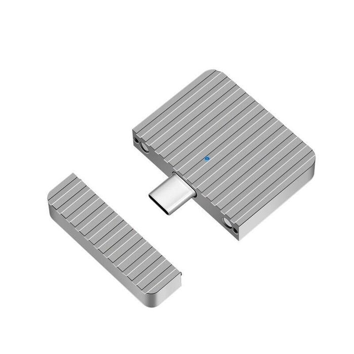 Carcasa Ssd Usb 3.2 Gen2x1 Muy Pequeña, Usb-C A Pcie Nvme, Color Plata Logilink