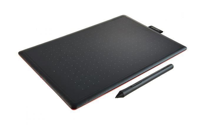 EAN 4949268621076 - Wacom One by Medium tableta digitalizadora Negro, Rojo 2540 líneas por pulgada 216 x 135 mm USB imagen 2