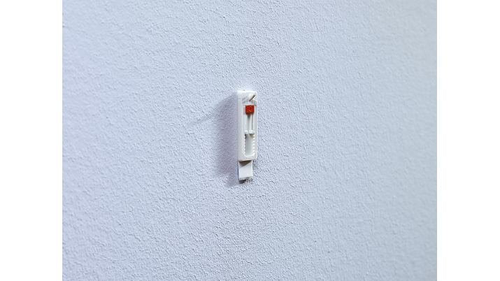 EAN 4042448563446 - TESA 77774 Interior Colgador Rojo, Blanco 2 pieza(s) imagen 12