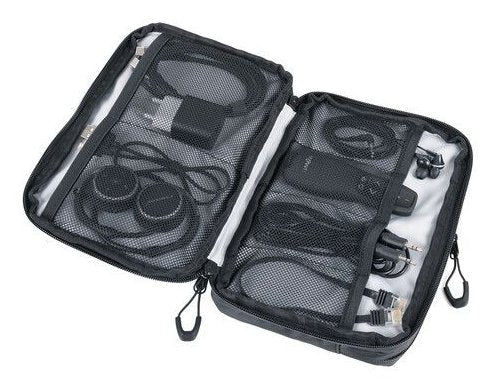 EAN 4024023022203 - TROIKA BLACK TECH POUCH 2 organizador personal Poliéster, Poliuretano (PU), Lona alquitranada Negro imagen 2