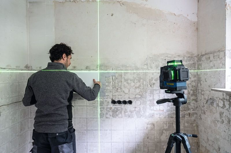 EAN 4053423303285 - Bosch GLL 12V-100-33 CG Nivel de línea 30 m 500-540 nm (< 10mW) imagen 4