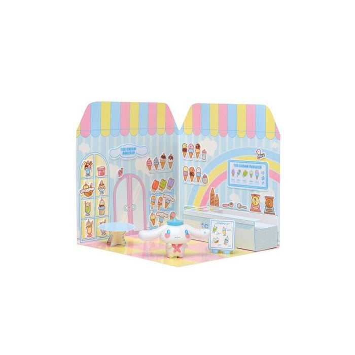 Comansi Sticker House Cinnamoroll Ice Cream Parlourâ - Incluye Figura - Stickers Lavables -  Escenario Adorable - Juego