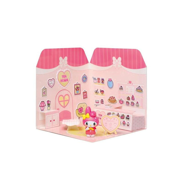 Comansi Sticker House My Melody Tea Roomâ - Incluye Figura - Stickers Lavables -  Escenario Adorable - Juego Creativo