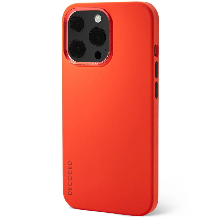 EAN 8720593002053 - Decoded Silicone Back Cover funda para teléfono móvil 17 cm (6.69") Rojo imagen 5