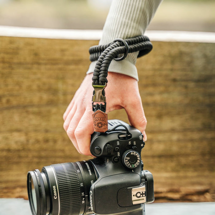 EAN 4260572671046 - C-Rope Claw correa Cámara digital Nylon Rojo imagen 3