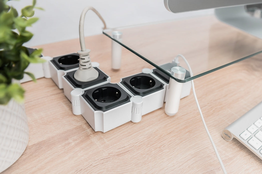 EAN 4016032463917 - Digitus DA-70620 base múltiple 1,6 m 4 salidas AC Interior Negro, Blanco imagen 7