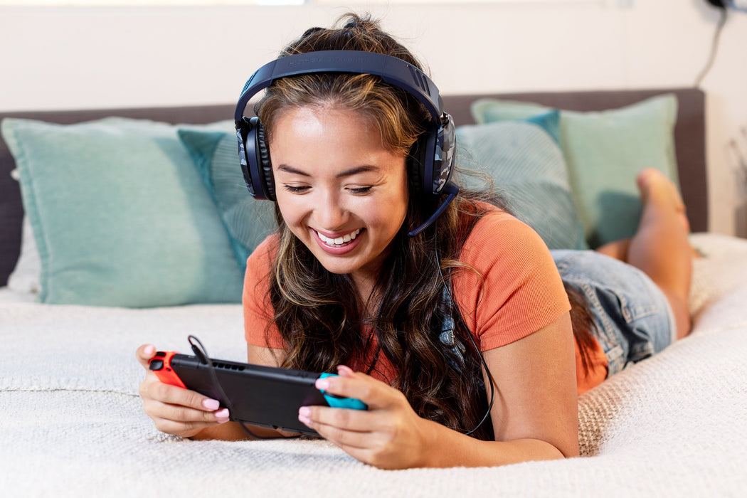 EAN 0731855065554 - Turtle Beach Recon 70 Auriculares Alámbrico Diadema Juego Negro, Azul, Camuflaje imagen 17