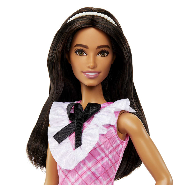EAN 0194735094233 - Barbie Fashionistas HJT06 muñeca imagen 4