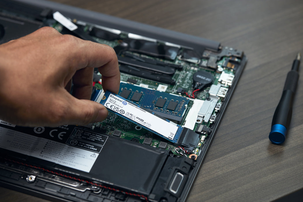 EAN 740617329971 - Kingston Technology NV2 2 TB M.2 PCI Express 4.0 NVMe 3D NAND imagen 8