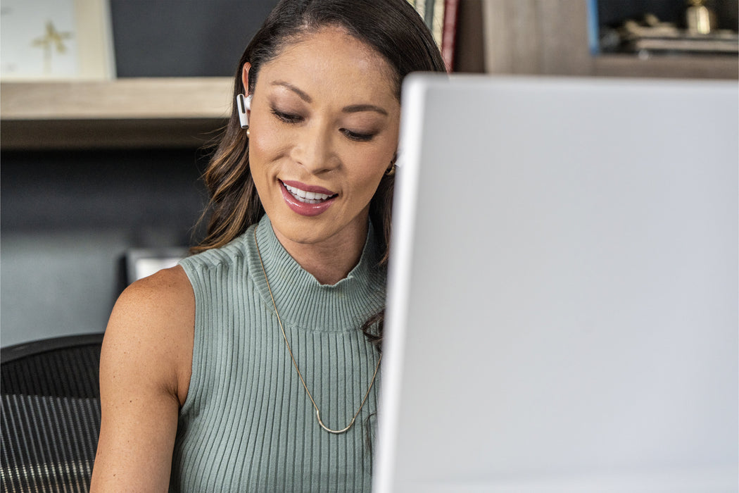 EAN 197497054392 - Poly Voyager Free 60 UC Black Earbuds +BT700 USB-C Adapter +Basic Charge Case Auriculares Inalámbrico Dent imagen 3