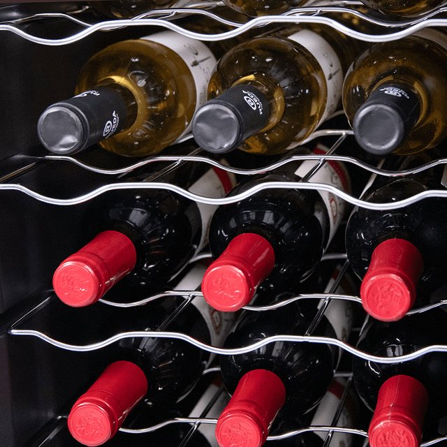 EAN 8435771906794 - Cecotec A01_EU01_100135 enfriador de vino Nevera de vino termoeléctrico Independiente Negro 15 botella(s) imagen 4