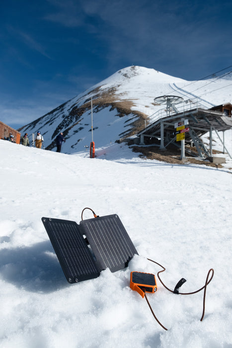 EAN 8718182277944 - Xtorm XR2S14 cargador de dispositivo móvil Universal Negro Exterior imagen 13