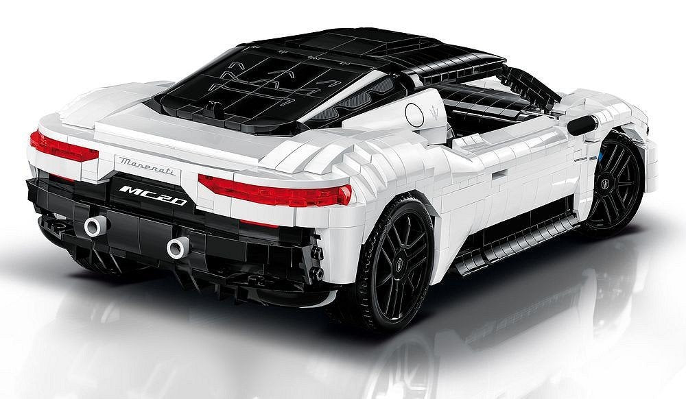 EAN 5902251243357 - COBI Maserati MC20 imagen 3