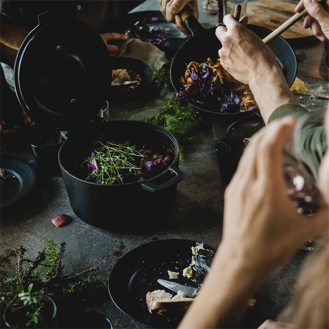 EAN 6424002008842 - Fiskars Norden fuente de asado 6 L hierro fundido imagen 7