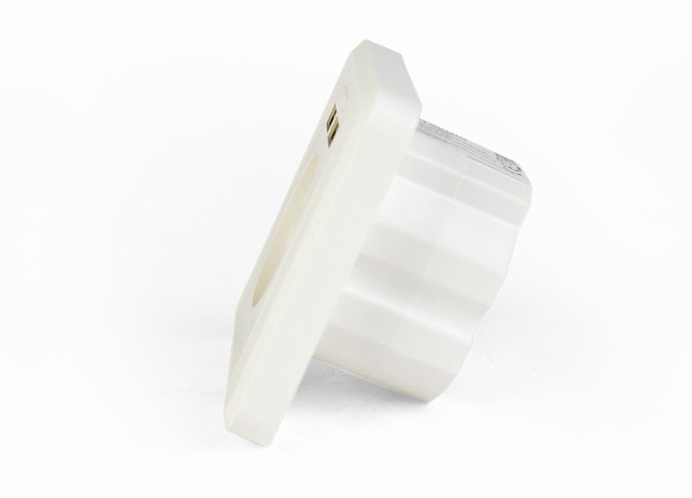 EAN 8716309109253 - EnerGenie EG-ACU2A2-01 toma de corriente 2 x USB + CEE 7/3 Blanco imagen 4