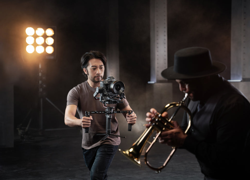 EAN 6941565901569 - DJI RS 2 Pro Combo Estabilizador manual para cámara Negro imagen 11