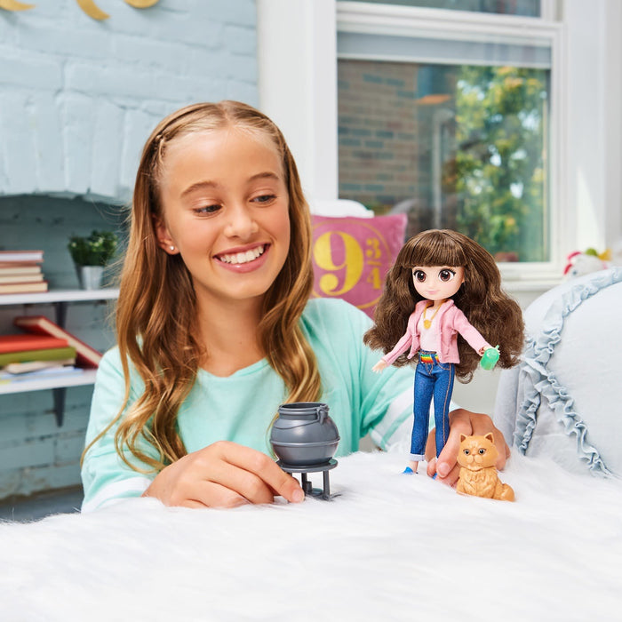 EAN 0778988398265 - Wizarding World WWO DOL 8inDollDeluxeFashionV1 GML imagen 6