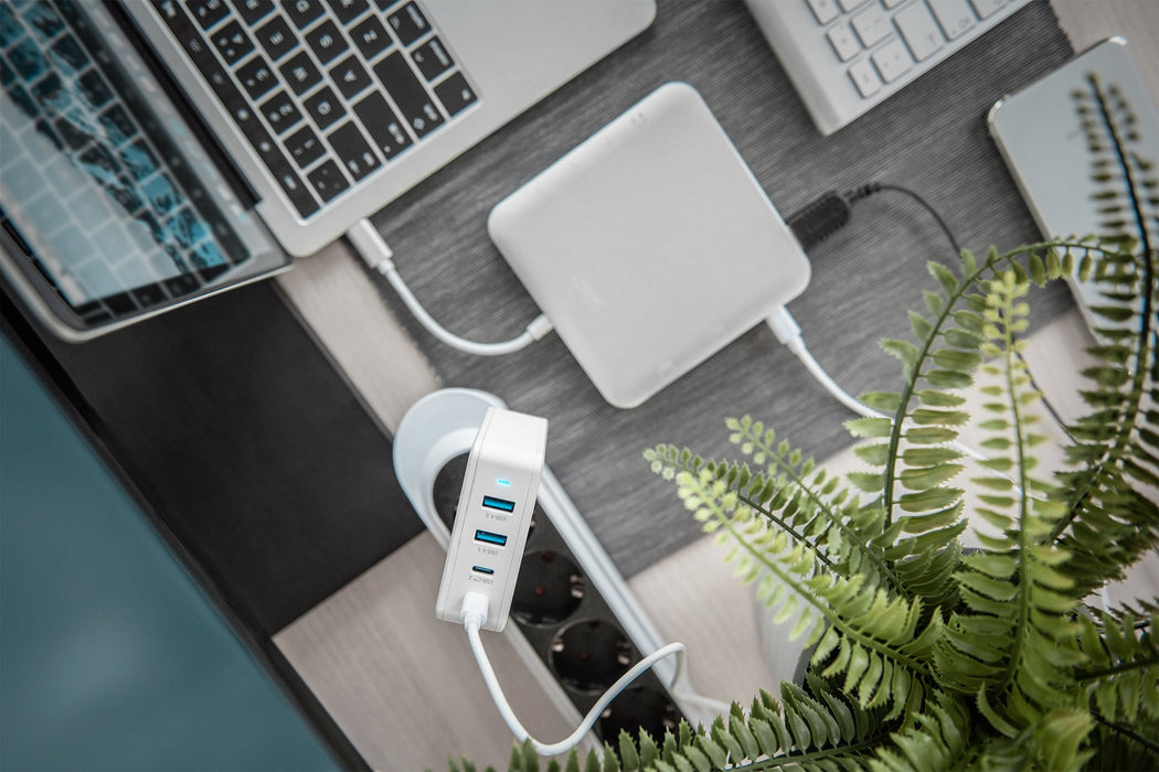 EAN 4016032474043 - Digitus DA-10197 cargador de dispositivo móvil Portátil Blanco Corriente alterna Interior imagen 7