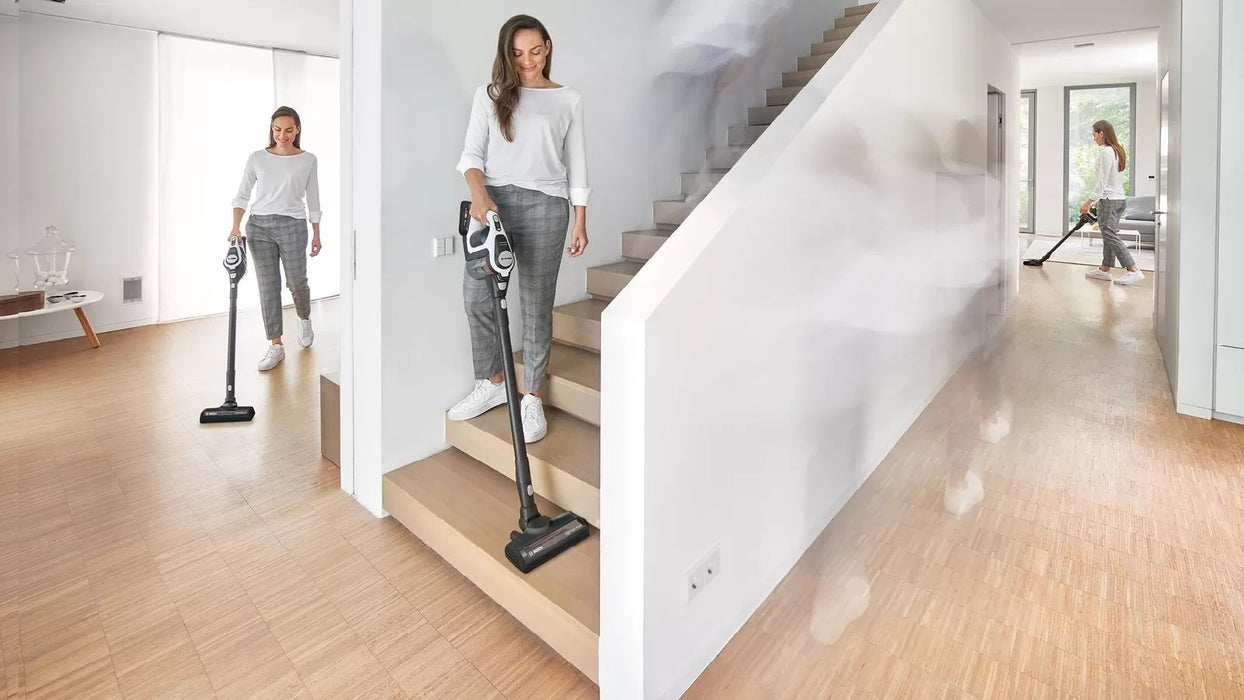 EAN 4242005293889 - Bosch Serie 8 BSS825ALL aspiradora de pie y escoba eléctrica Aspiradora escoba Batería Secar Sin bolsa Ne imagen 20