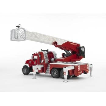 EAN 4001702028213 - BRUDER MACK Granite fire engine with water pump imagen 9