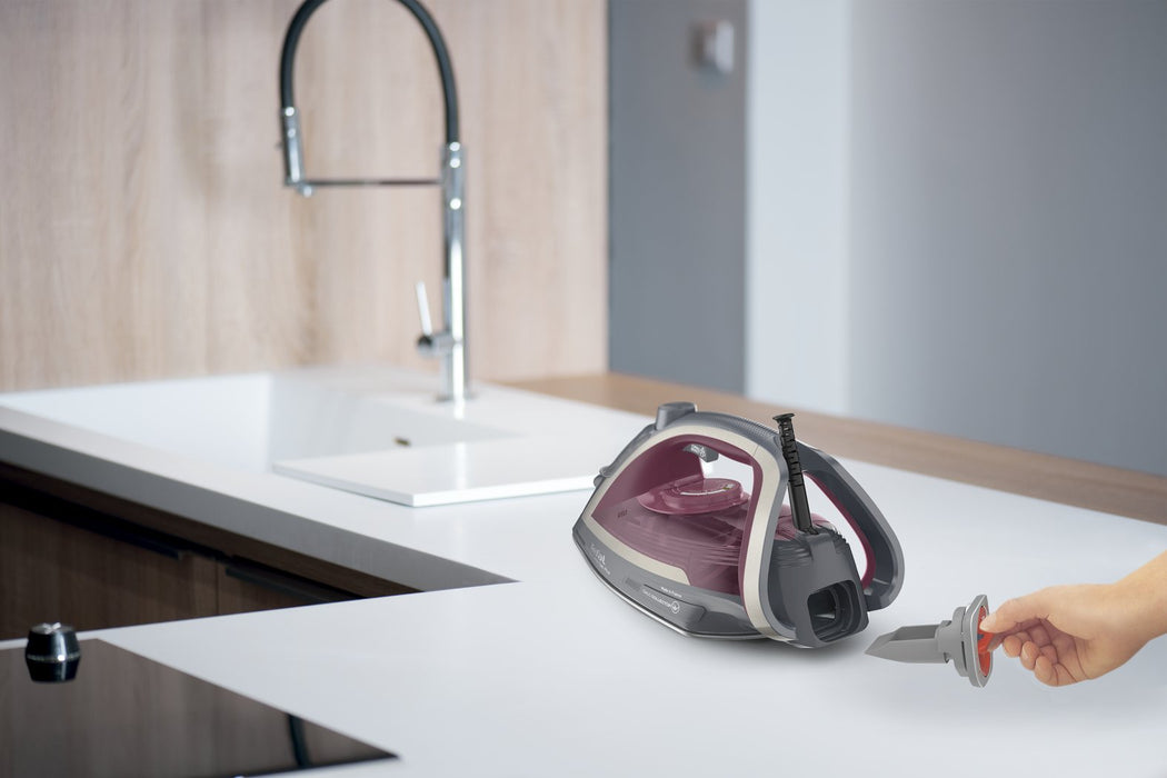 EAN 3121040078099 - Tefal Ultragliss Anti-Calc Plus FV6840 Plancha a vapor 2800 W Púrpura, Plata imagen 5