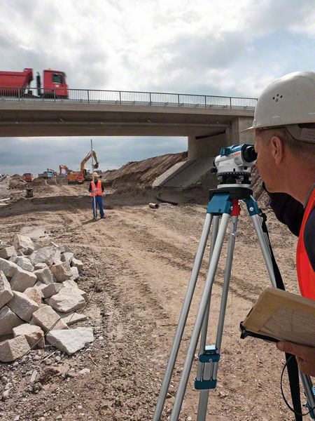 EAN 3165140745024 - Bosch GOL 32 G nivel imagen 7