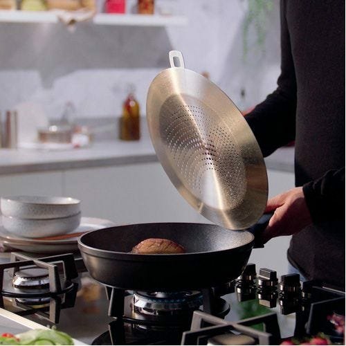 EAN 4009209367613 - Fissler Adamant Comfort Sartén multiuso Alrededor imagen 6