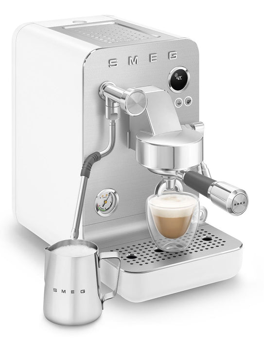 EAN 8017709347017 - Smeg EMC02WHMEU cafetera eléctrica Manual Máquina espresso 1,7 L imagen 12