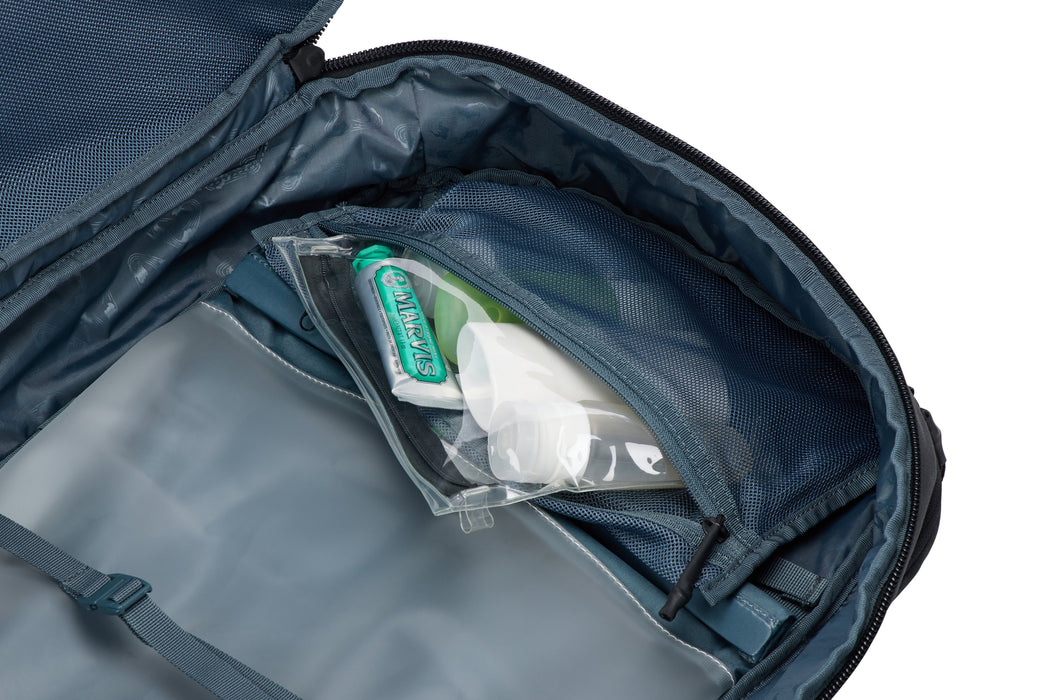 EAN 0085854252072 - Thule Aion TATB140 - Black Bolsa de viaje Estructura blanda Negro 40 L Poliéster imagen 13