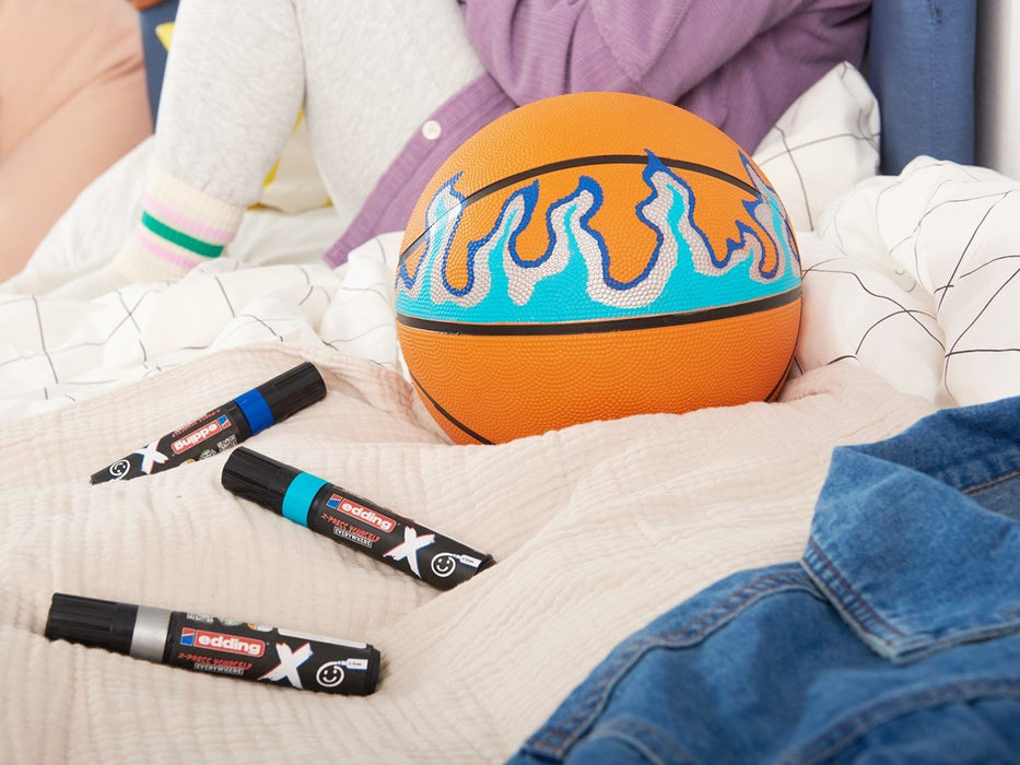 EAN 4057305067104 - Edding 6900 X Multimarker marcador permanente Punta de cincel Azul, Plata, Turquesa 3 pieza(s) imagen 9