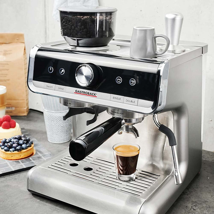EAN 4016432426161 - Gastroback Design Espresso Barista Pro Totalmente automática Máquina espresso 2,8 L imagen 2