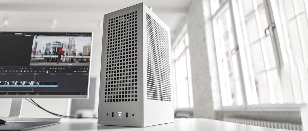 EAN 1220000350014 - HYTE Revolt 3 Small Form Factor (SFF) Blanco imagen 5