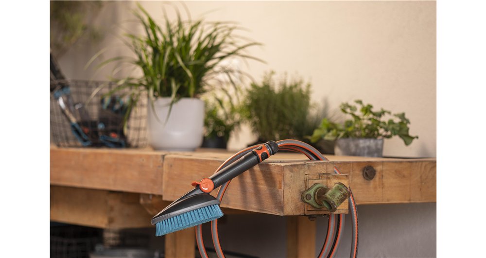 EAN 4078500065139 - Gardena 18846-20 pistola de pulverización de agua o boquilla Boquilla de lavado Verde, Gris, Naranja imagen 3