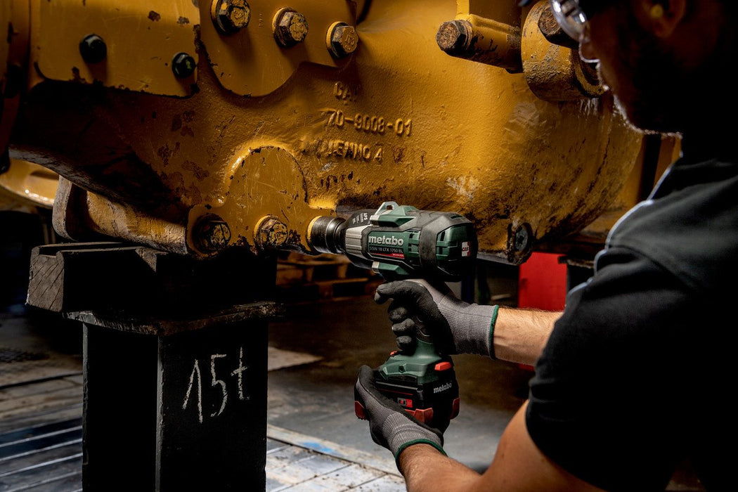 EAN 4061792202429 - Metabo SSW 18 LTX 1750 BL 3/4" 1650 RPM 1750 Nm 18 V imagen 2