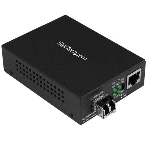 EAN 0065030861465 - StarTech.com MCM1110MMLC convertidor de medio 1000 Mbit/s 850 nm Negro imagen 1
