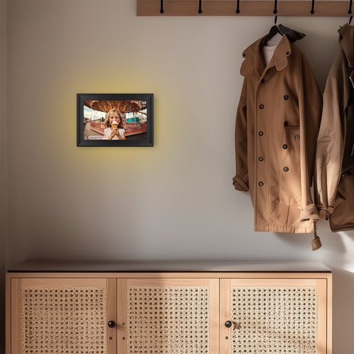 EAN 5706751078675 - Denver PFF-1080B marco fotográfico digital Negro 25,6 cm (10.1") Pantalla táctil Wifi imagen 2