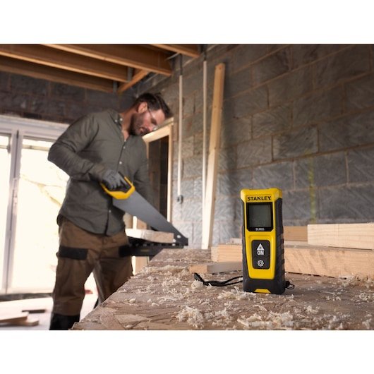 EAN 3253560770655 - Stanley SLM65 Medidor láser de distancias Negro, Amarillo 20 m imagen 8